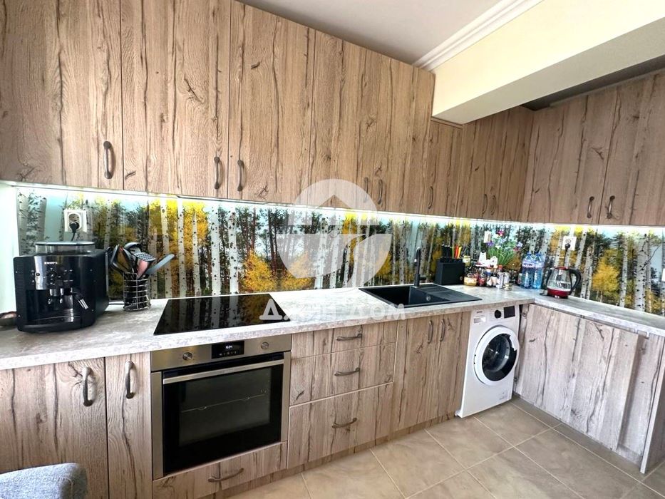 Продава се Тристаен апартамент в Свети Влас - 94 кв.м за 1820 €/кв.м - Снимка #3