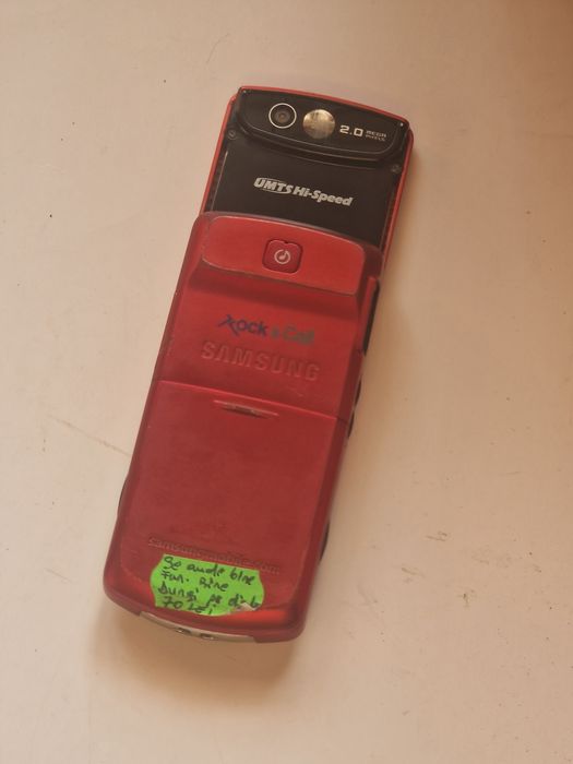 Telefon Samsung SGH-7330, dungi pe display