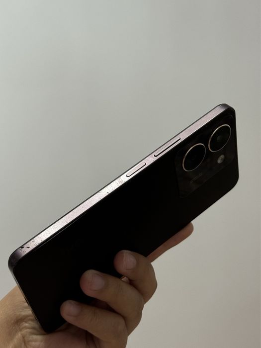 Vivo Y27s 8/128 ГБ