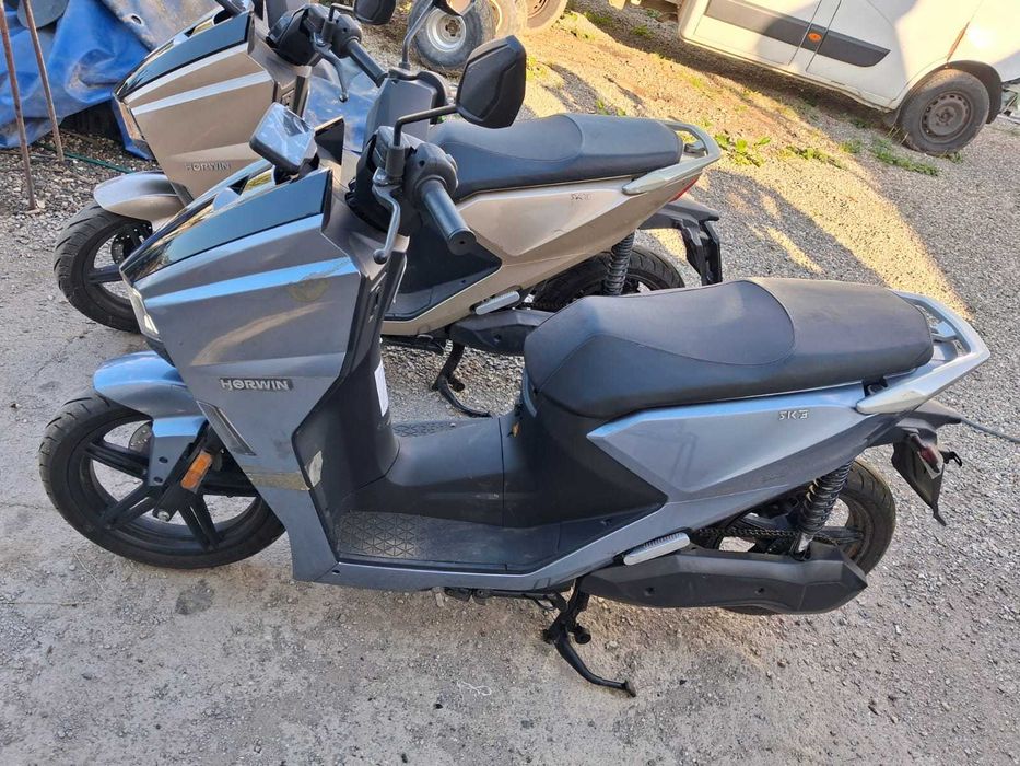 Scuter electric Horwin sk3