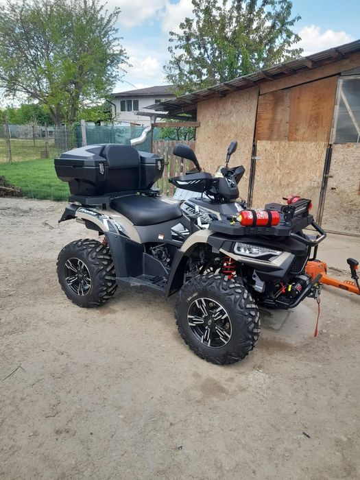 Vând atv linhai 420
