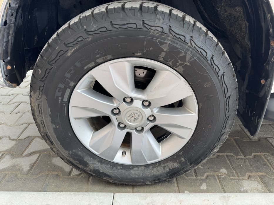 Диски с шинами 265/65 R17