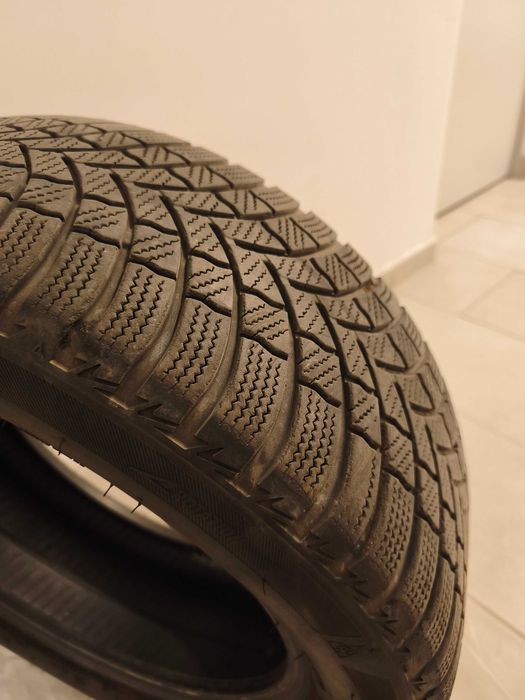Зимни гуми Bridgestone 205 55 16