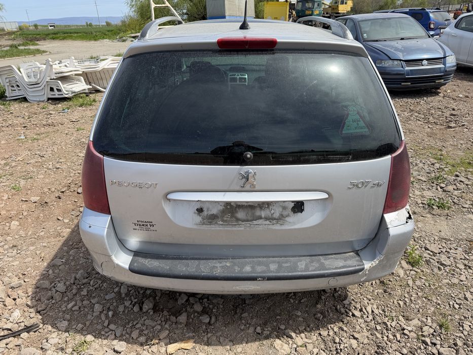 4 бр Пежо SW 307 1.6 hdi  на части