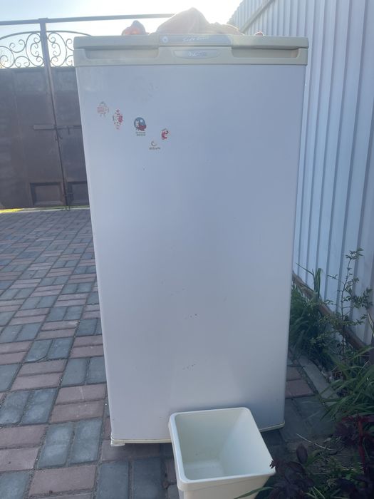 Продам холодильник