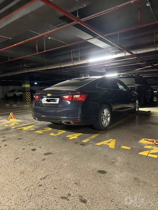 Chevrolet Malibu 2