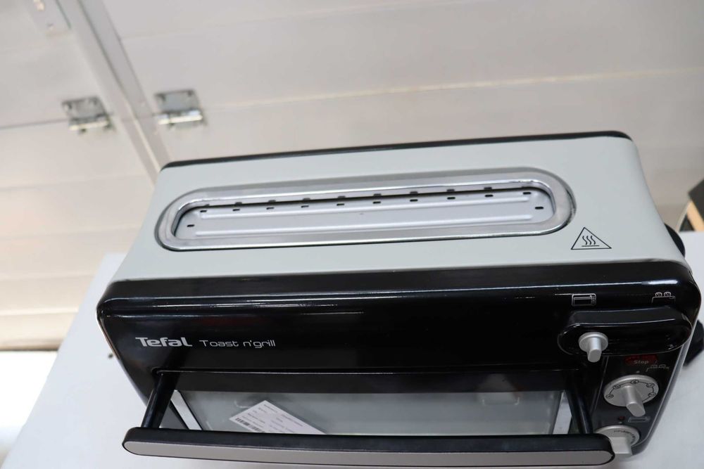 Тостер и Мини-Грил 2 в 1 Tefal Toast N’ Grill Tl6008, 7 Степени На Запичане, Прозрачен Прозорец, 75% Икономия На Енергия