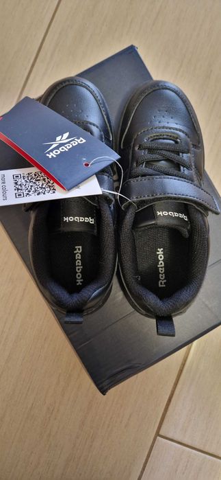 Reebok marimea 30, noi in cutie