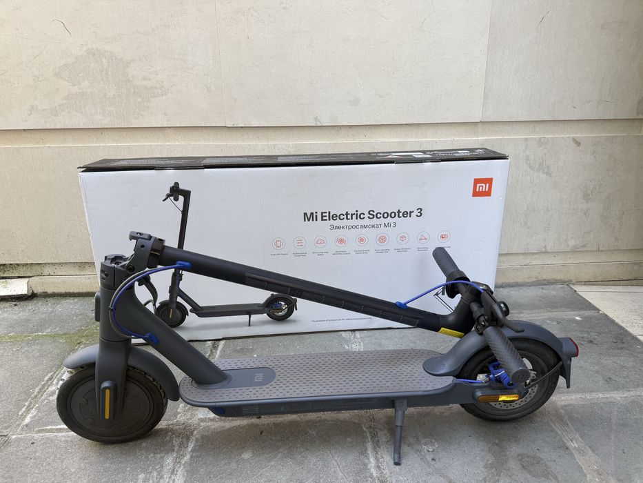 Mi Electric Scooter 3