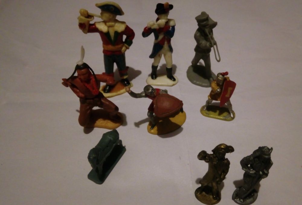 9 бр. Стари СОЦ играчки / Фигурки от яйца Kinder Surprise и други гр ...