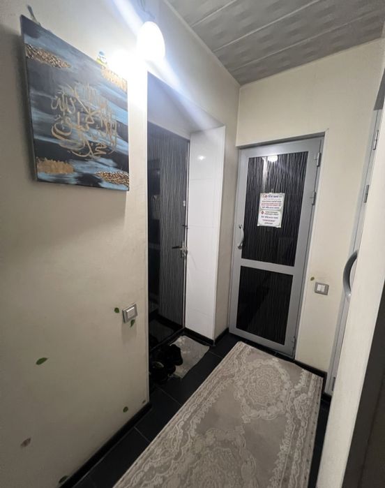 Продается 3/2/5 на м-ве Ялангач (Ориентир магазин Чимган)