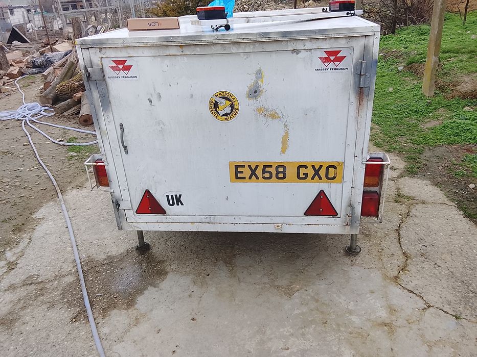 Vând remorcă fara acte adusa recent din Anglia