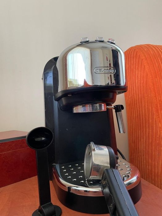 De'Longhi EC271.B Coffee Machine