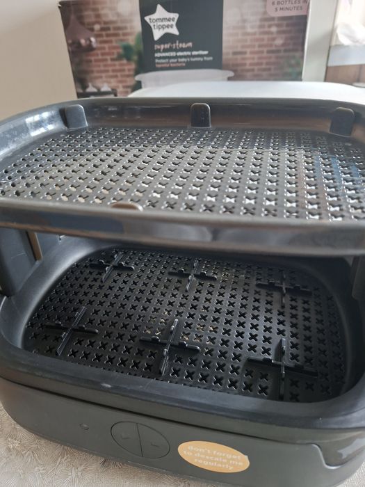 Електрически парен стерилизатор Tommee Tippee - Advanced + подаръци