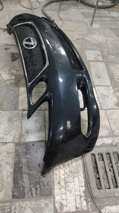 Продам бампер GS