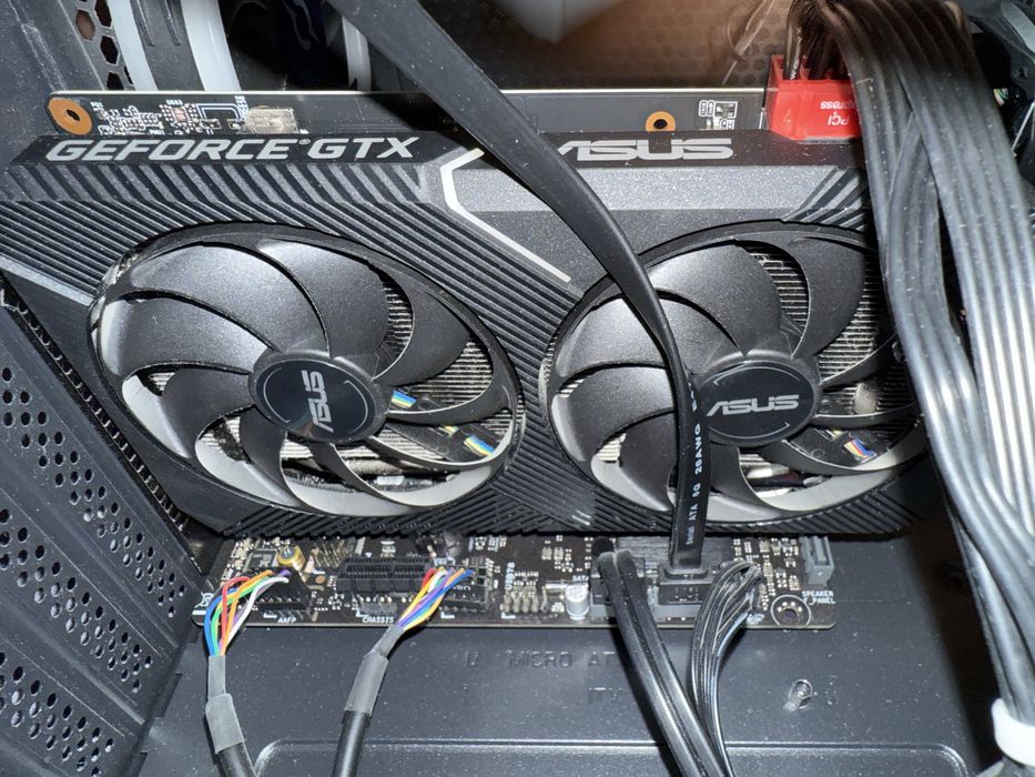 Vand placa video gtx1660 super