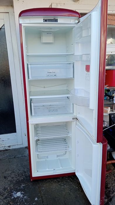 Combina frigorifica stare foarte bună