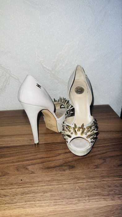 Обувь 34-35 размер б/у 5000