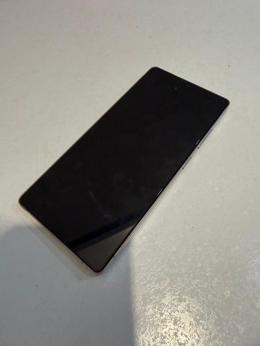 Продам Samsung S25 Ultra