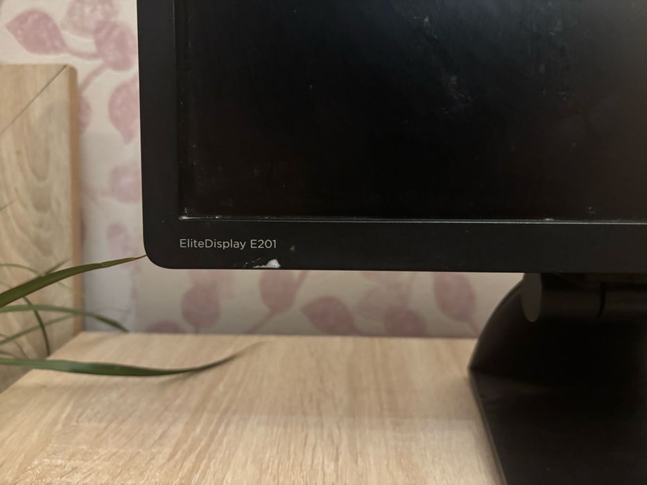 Монитор HP EliteDisplay E201, 20”