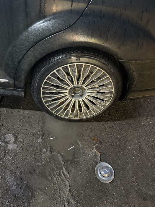 Диски с резиной на Mercedes