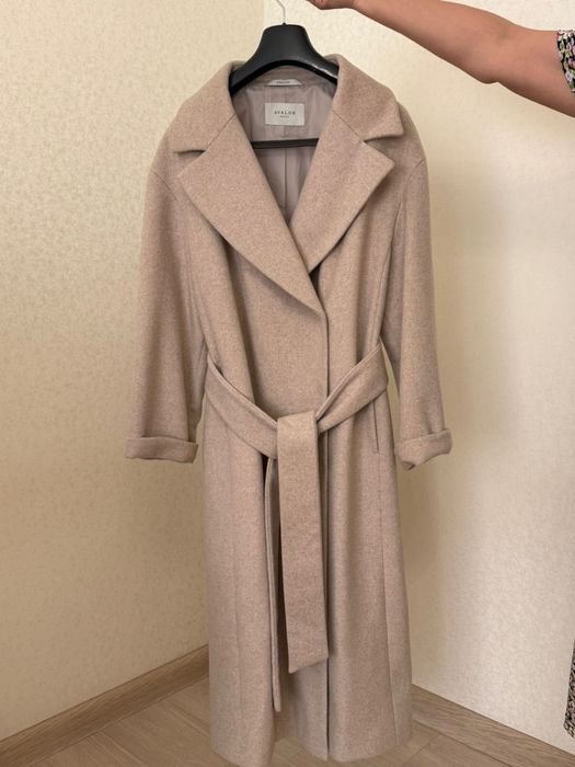 Продам пальто демисезонное