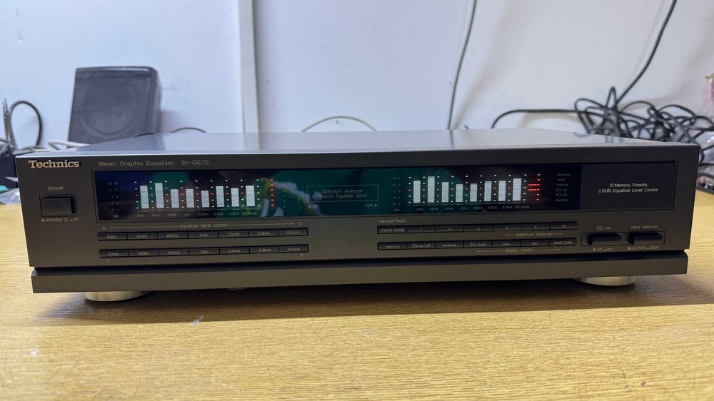 Egalizator grafic Technics SH-GE70