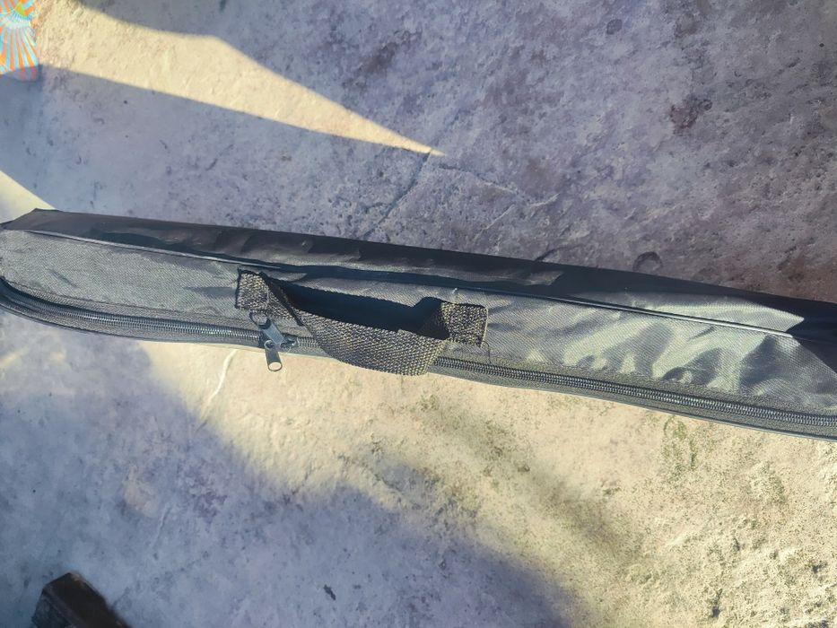 Семеен комплект от 3 бр. ракети и 4 хилки.