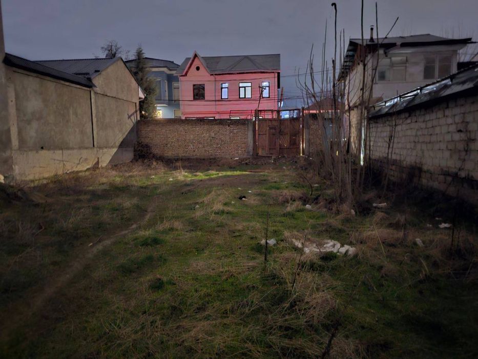 10 соток ул.Миракилова , гост Россия , маг Океан