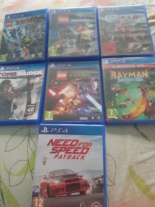 Vând 7 jocuri ps4