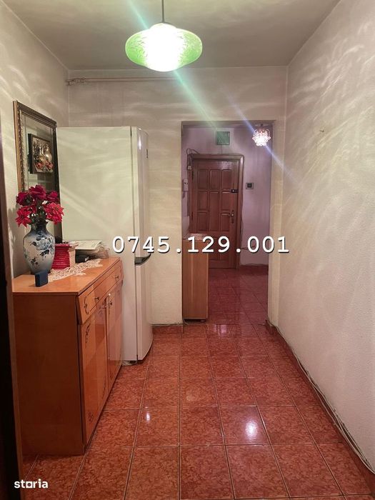 Vânzare apartament 3 camere, ultracentral – Bacău