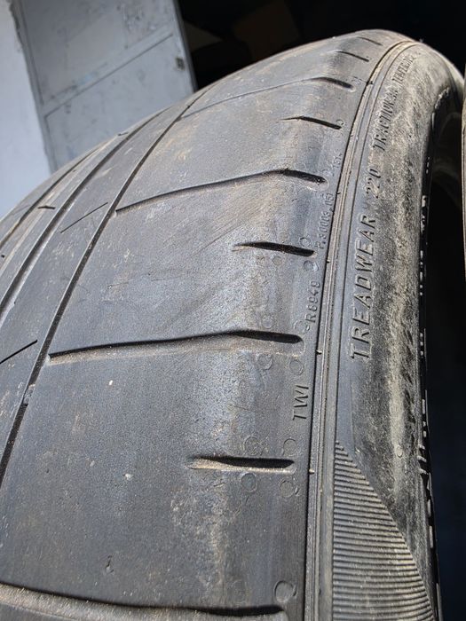 2 бр. летни гуми 265/40/19 Pirelli N1  5 mm DOT 1123