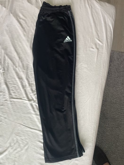 Мъжки анцуг Adidas