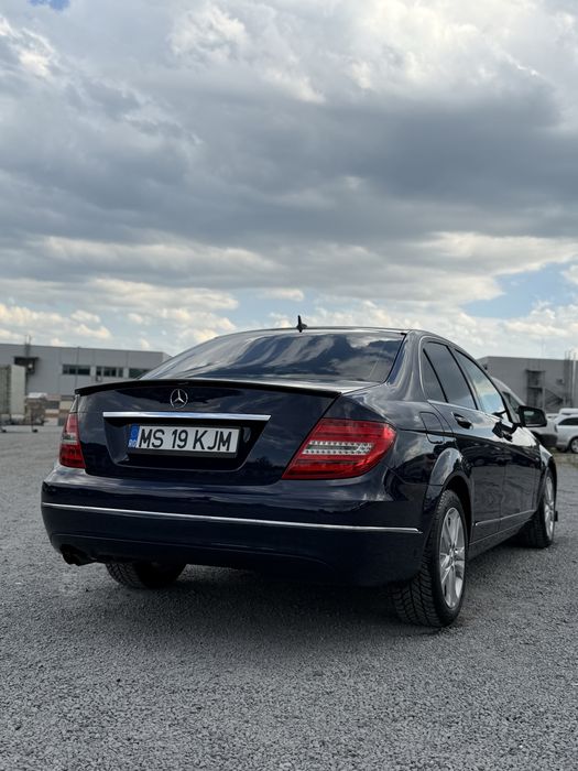 Mercedes C Klesse