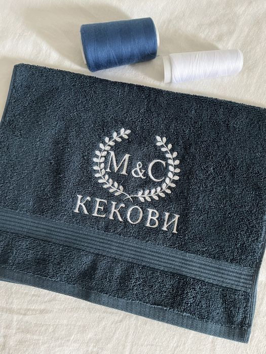 Хавлиени кърпи с бродерия