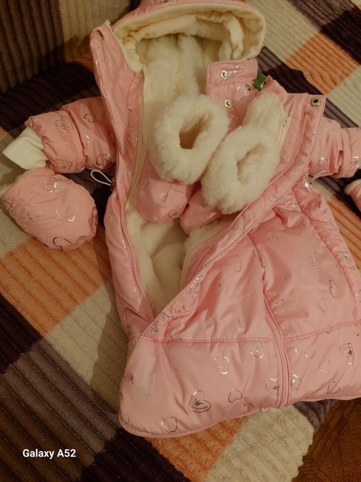 Продам комбинезон 2в1