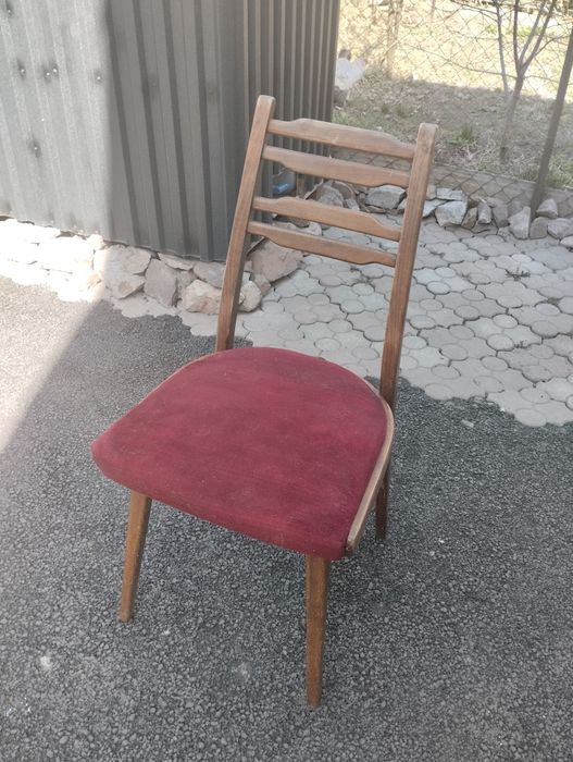 Стулья деревянные ссср.