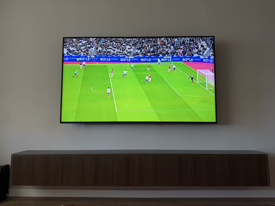 LG UHD AI (190 см/75)