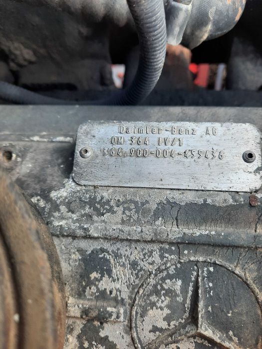 Motor Mercedes OM 364