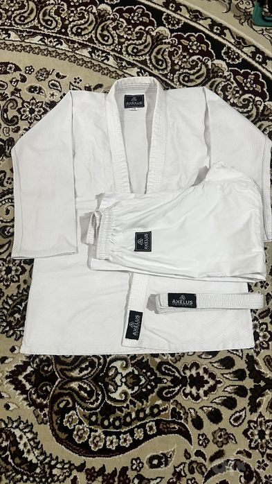 продам кимано для дзюдо