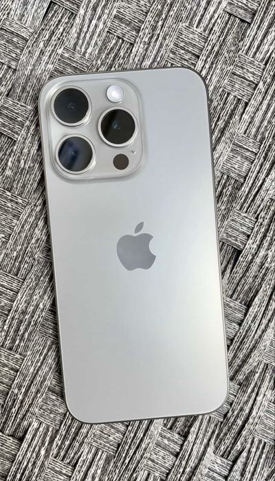 iPhone 15 Pro 512 GB LL/A Natural Titanium