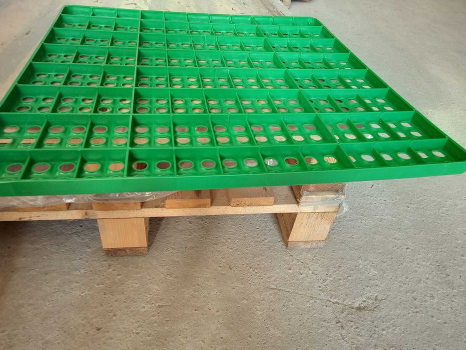 Скаров под, Дъна за клетка за зайци 59х59 см, Комплект 10 броя