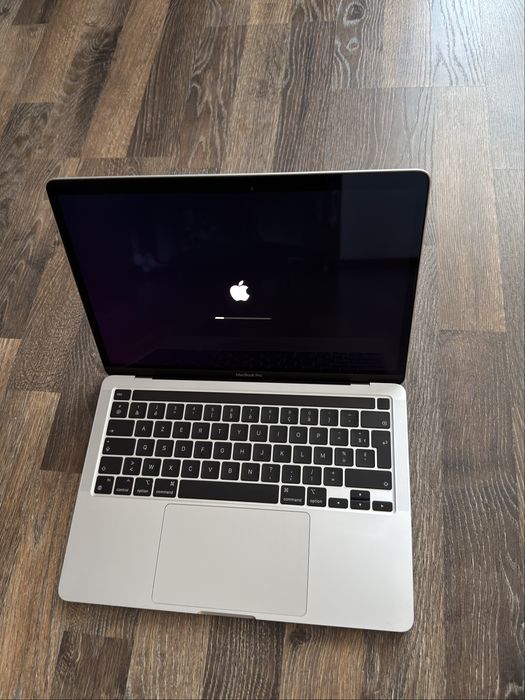 Apple MacBook Pro 13” M1 2020, 8GB RAM, 256GB SSD