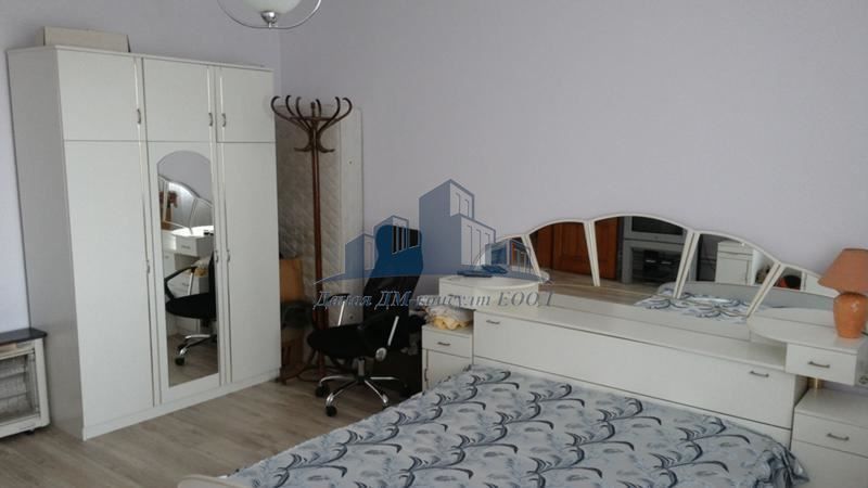 Продава се Промишлена сграда в с. Златна нива, Област Шумен - 300 кв.м за 323 €/кв.м - Снимка #2