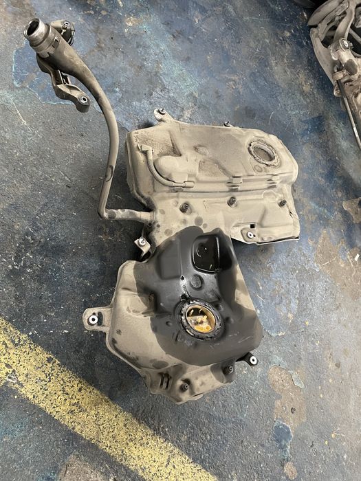 Rezervor motorina audi a6 c7 4g 2.0tdi cgl