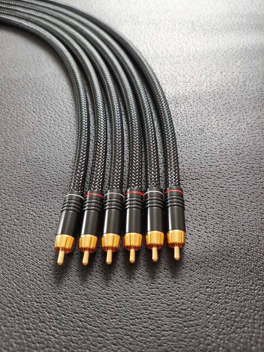 Cabluri audio profesionale Canare LV-77S  RCA tată → RCA tată  1 m