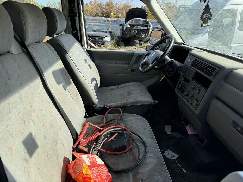 VW T4 2.5 дизел 2005 Г само на части