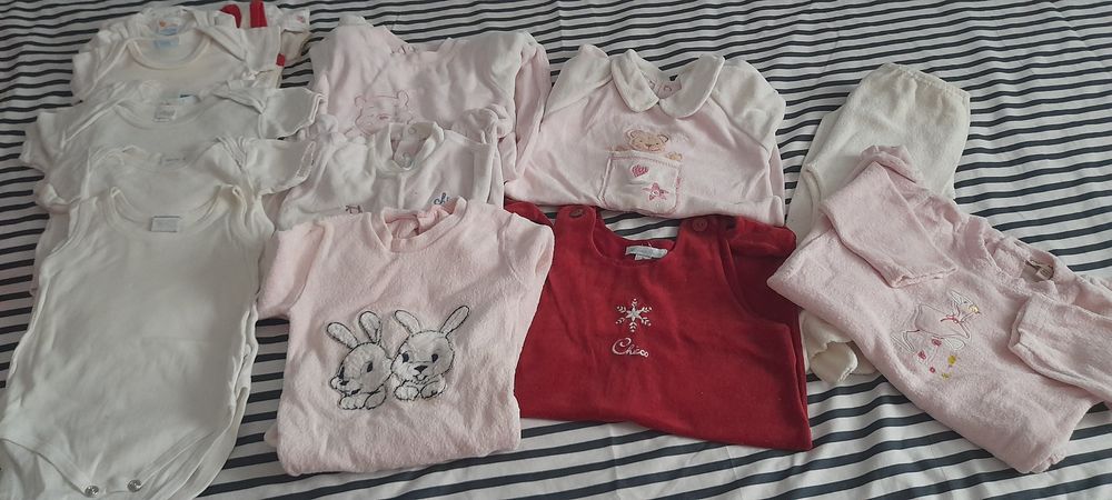 Lot haine  fetiță  0- 1 an, 1  - 2 ani, 2- 3 ani Pantaloni