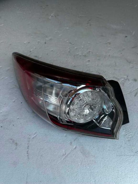 Stop / tripla stângă Mazda 3 BL 2010-2012 cod BBN751160