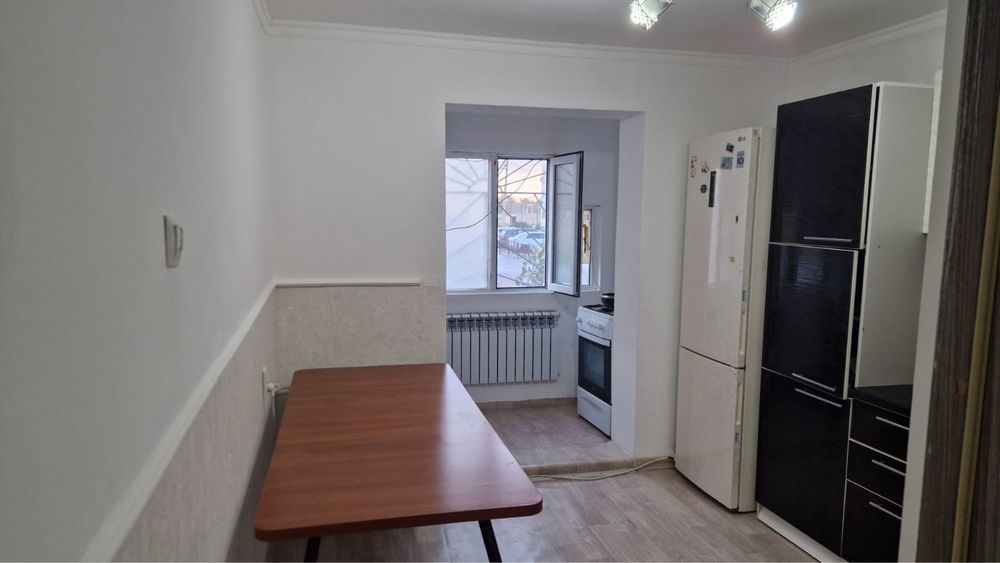 Продам 2 комнатную квартиру